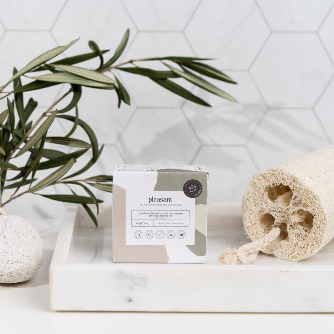 Best-natural-and-organic-shampoo-bar-for-oily-hair-and-dandruff-scalp