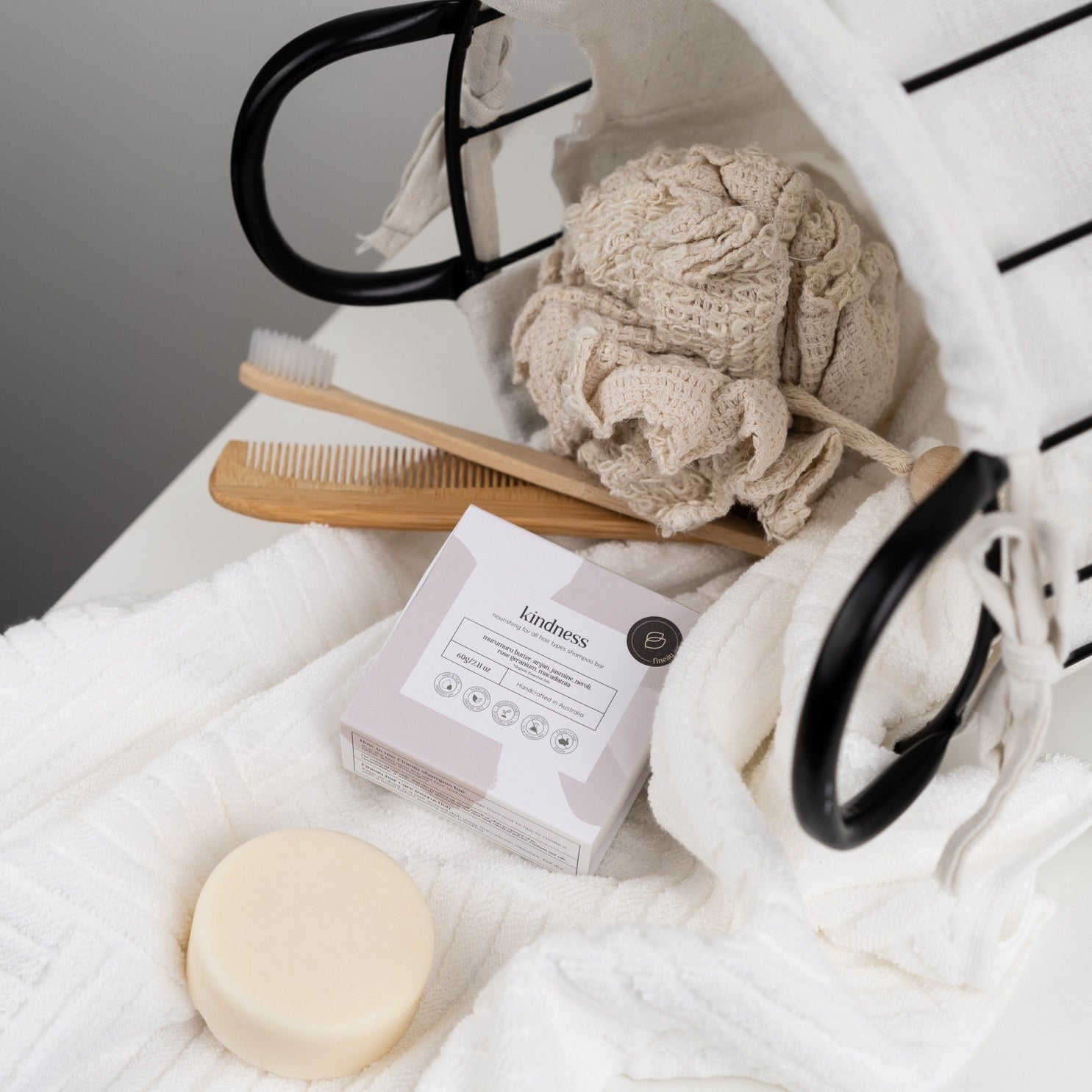 Best-organic-mild-and-gentle-shampoo-bar