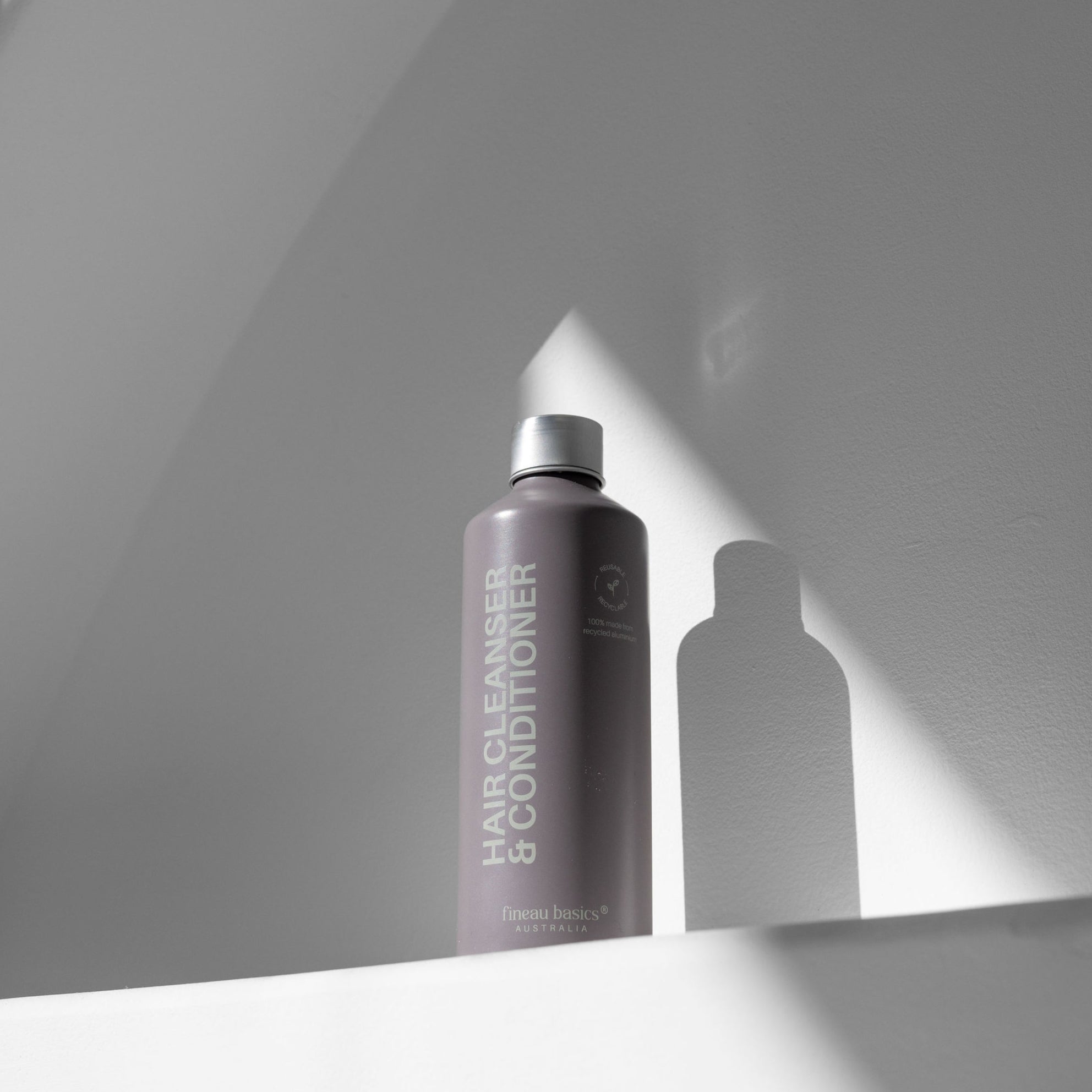 Best-sustainable-shampoo-and-conditioner-aluminium-bottle